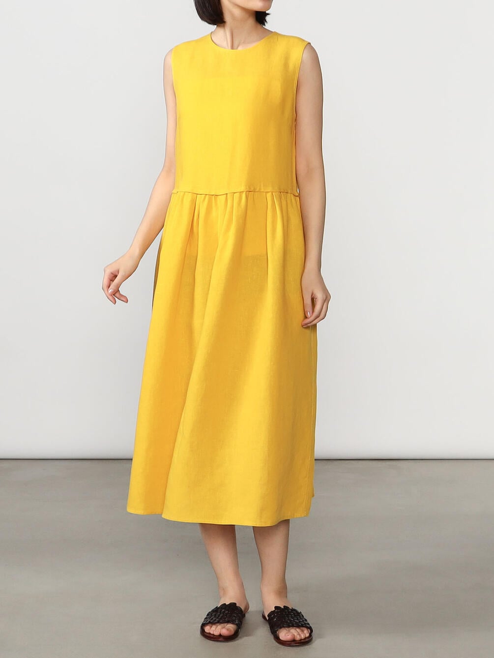 Le Glazik リネン ノースリーブワンピース Women Le Glazik リネン ノースリーブワンピース Women