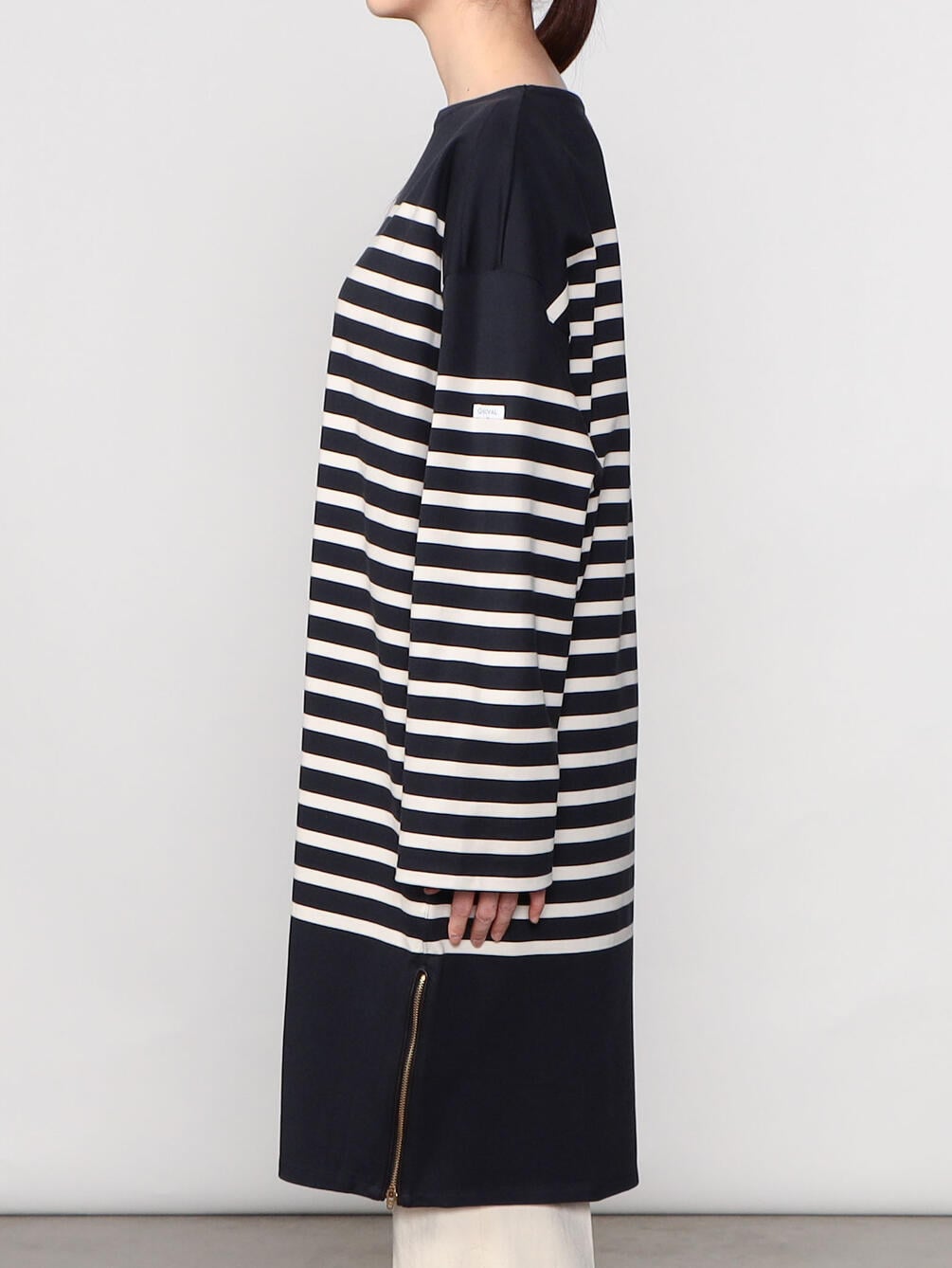 Orcival Depuis 1939 オーガニックジャージー ボートネックワンピース Women Orcival Depuis 1939 オーガニックジャージー ボートネックワンピース Women