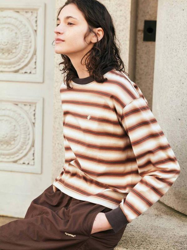 WOMEN Tシャツ・カットソー