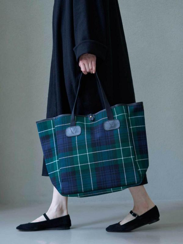 Brady | SMALL CARRYALL WOOL CHECK