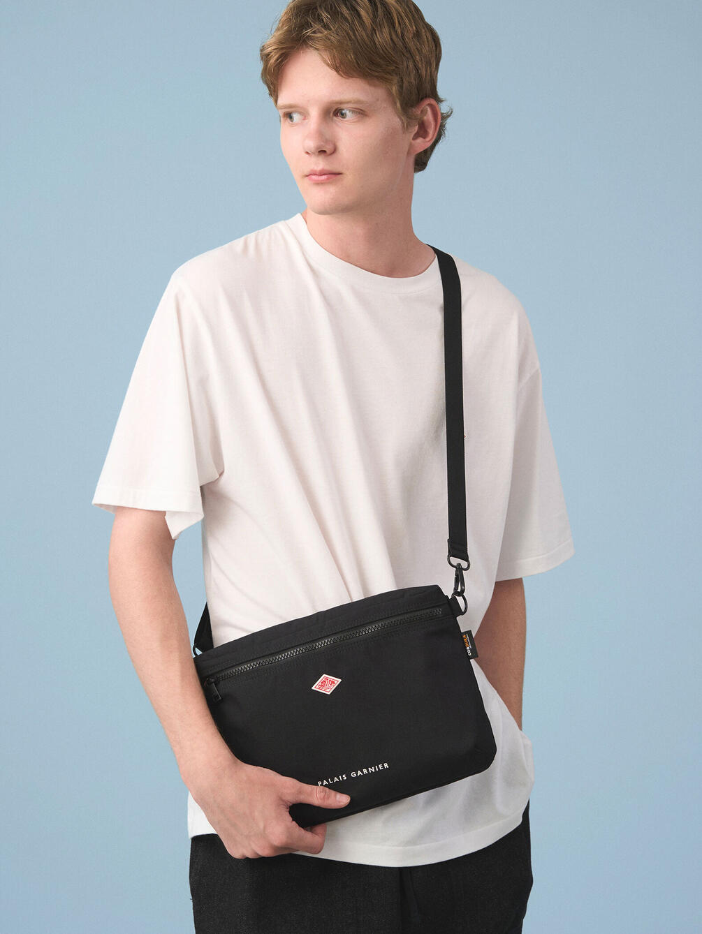 DANTON | コーデュラナイロン ショルダーポーチ PALAIS GARNIER UNISEX