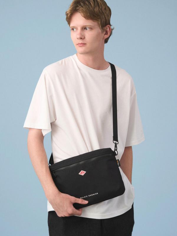 DANTON | コーデュラナイロン ショルダーポーチ PALAIS GARNIER UNISEX