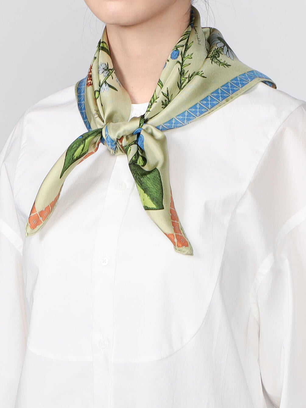 Manipuri シルクスカーフ アンティークフラワー 65 65 スカーフ バンダナ Bshop ビショップ Bshop Manipuri シルクスカーフ アンティークフラワー 65 65 スカーフ バンダナ Bshop ビショップ Bshop