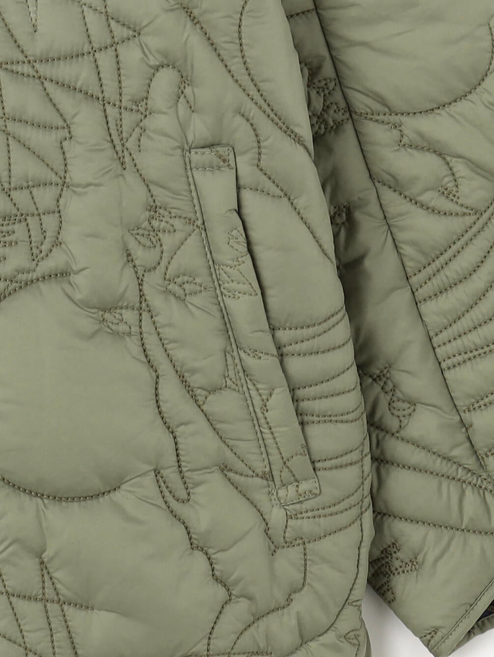 DAMACollectionリバーシブルキルティングジャケット レッキスラビット DAMACollectionリバーシブルキルティングジャケット レッキス