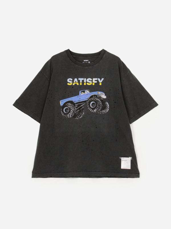 SATISFY | グラフィックプリントTシャツ MEN
