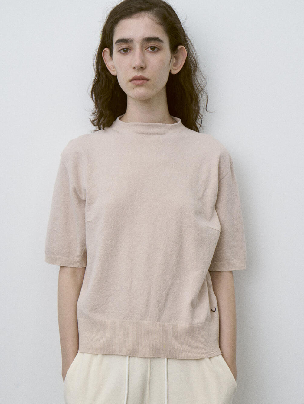 UNFIL | ボトルネック 半袖プルオーバー WOMEN