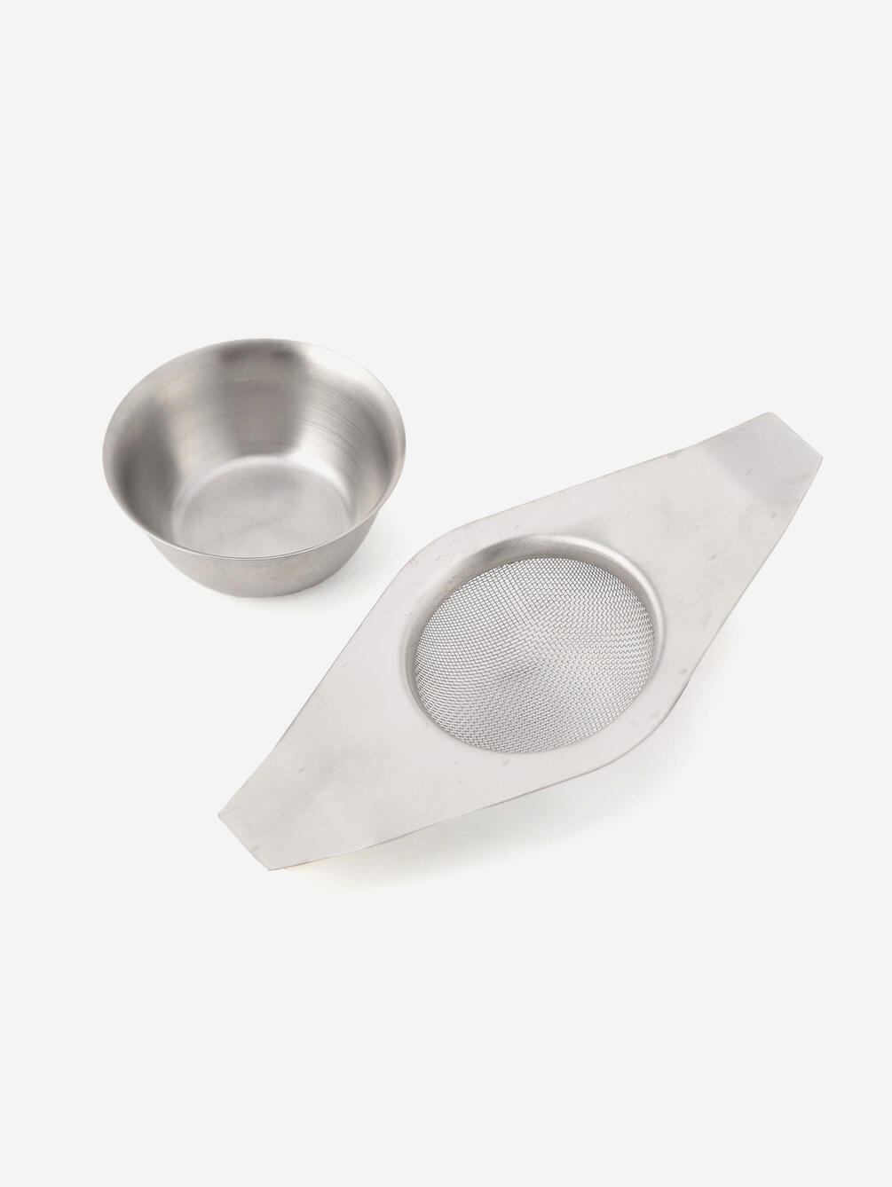 LABOUR AND WAIT | TEA STRAINER