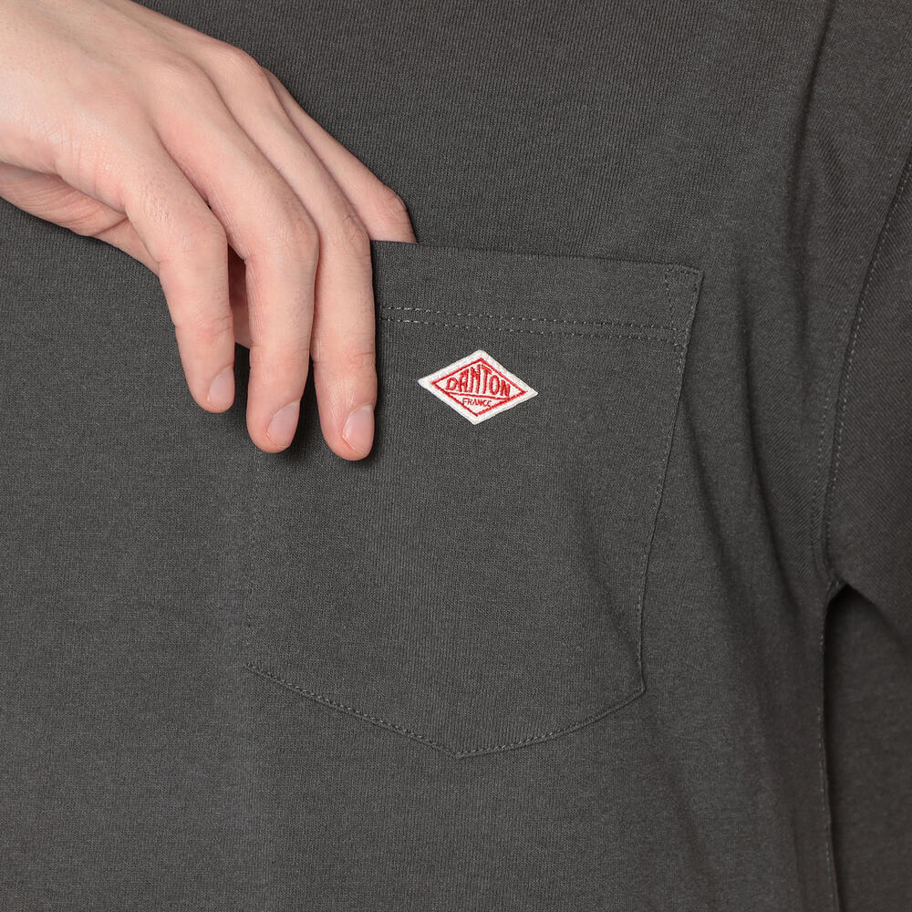 【新品タグ付き】DANTON オリーブ Tシャツ ポケット付き 38サイズ 足*8様 DANTON ポケットTシャツ オリーブグリーン サイズ40 送料