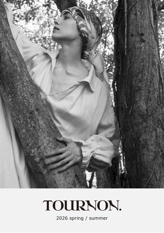 TOURNON. - 26SS